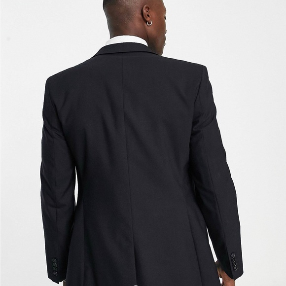 Noak premium wool-rich skinny suit jacket in black - Picture 2 of 4